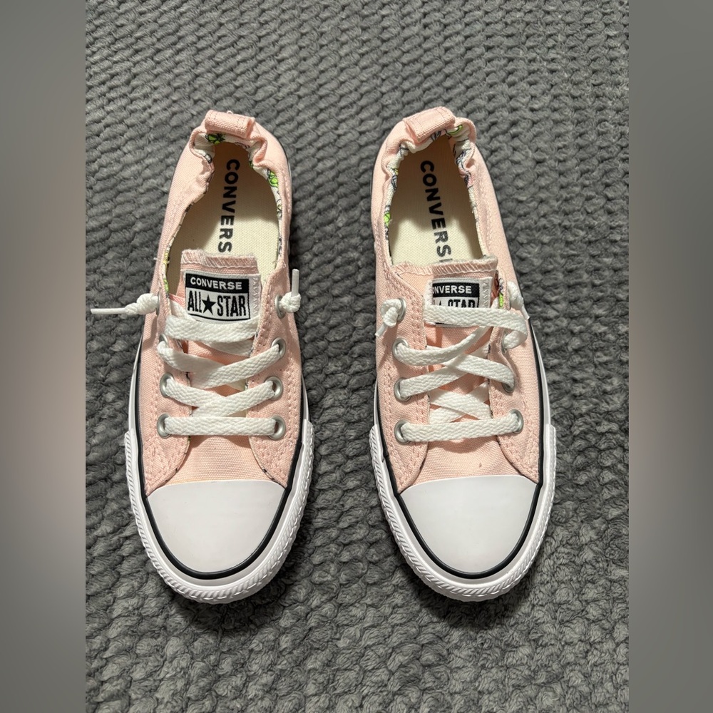 Converse Light Pink Low-Top Sneakers Size 7.5